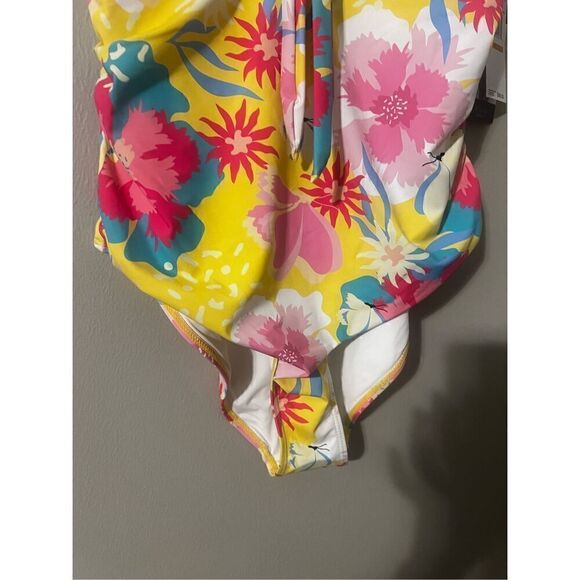 Nicole Miller Women’s Size Medium One Piece Swimsuit Tropical Vibes Floral - Picture 6 of 10